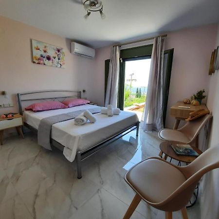Freesia Grand Sea View Residence Svoronata Dış mekan fotoğraf