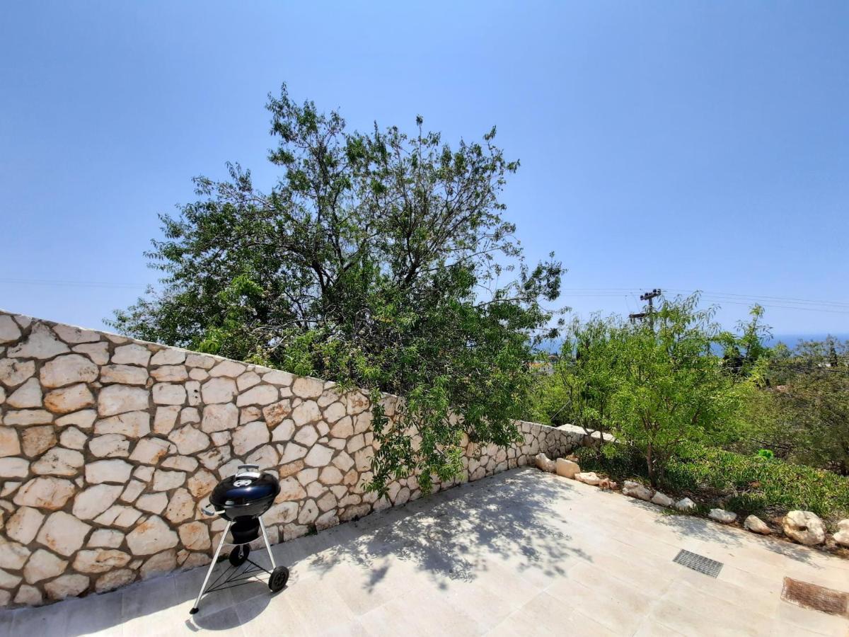 Freesia Grand Sea View Residence Svoronata Dış mekan fotoğraf