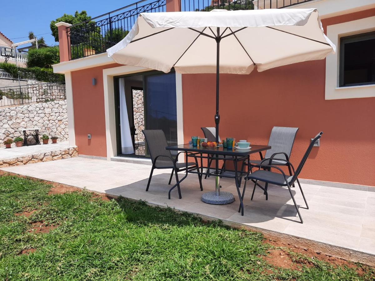 Freesia Grand Sea View Residence Svoronata Dış mekan fotoğraf