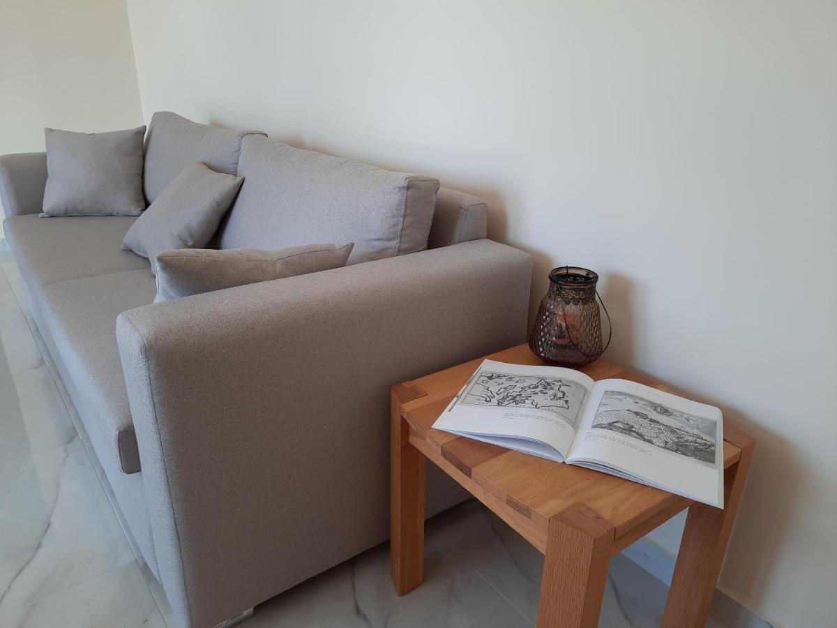 Freesia Grand Sea View Residence Svoronata Dış mekan fotoğraf