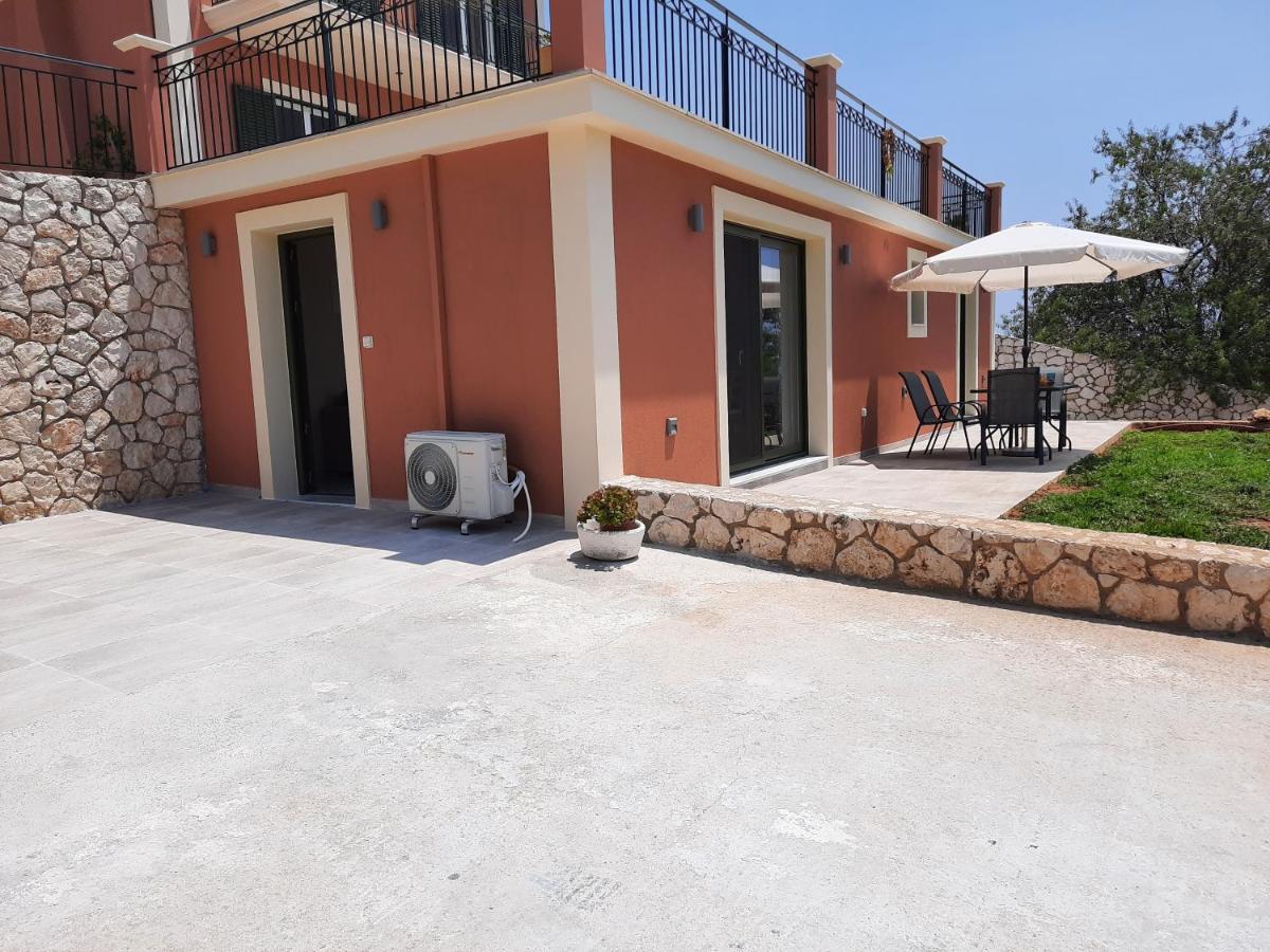 Freesia Grand Sea View Residence Svoronata Dış mekan fotoğraf
