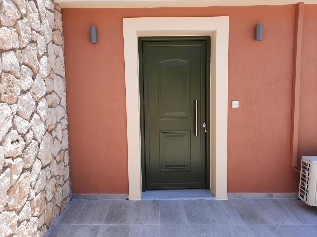 Freesia Grand Sea View Residence Svoronata Dış mekan fotoğraf