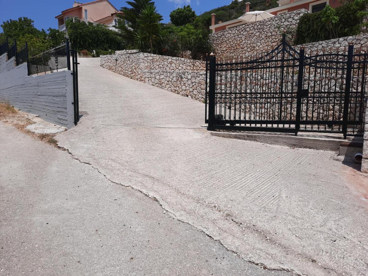 Freesia Grand Sea View Residence Svoronata Dış mekan fotoğraf