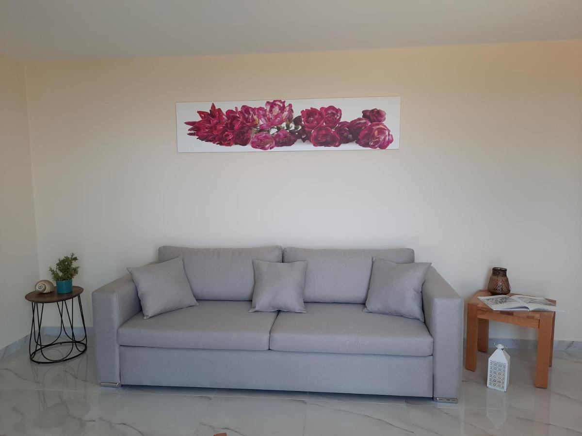 Freesia Grand Sea View Residence Svoronata Dış mekan fotoğraf