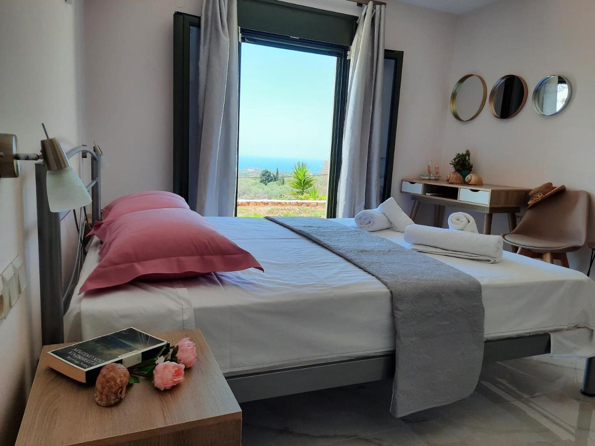 Freesia Grand Sea View Residence Svoronata Dış mekan fotoğraf